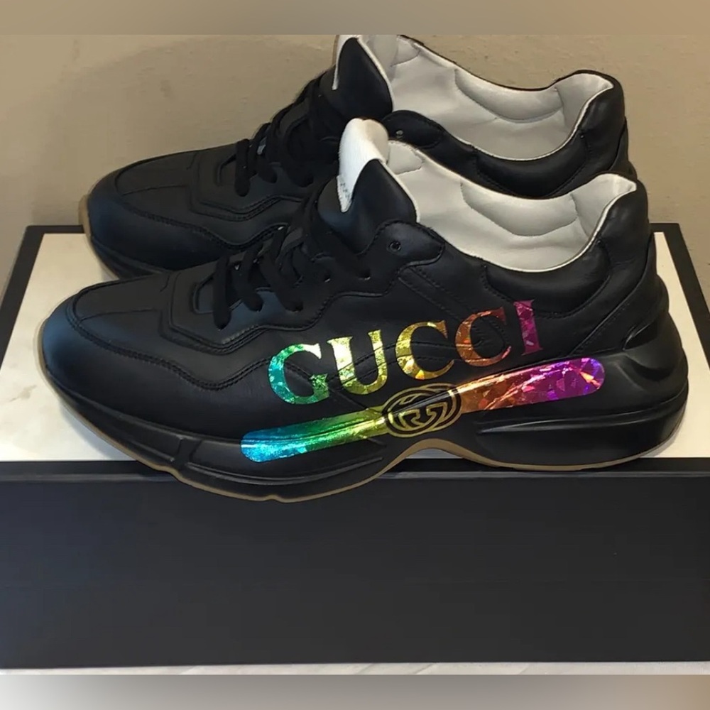 **EUC** Gucci Rhyton Iridescent Logo Sneakers - Picture 2 of 9
